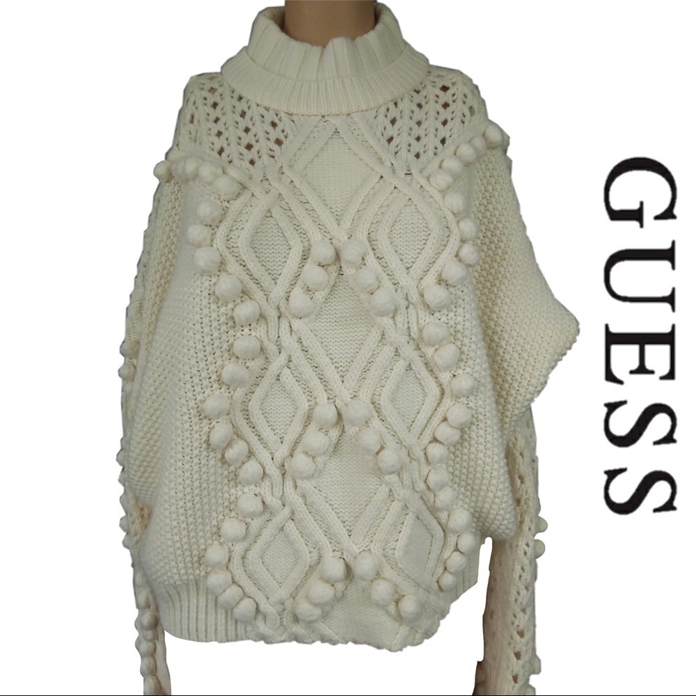 FLASH SALE 🤑 limited time GUESS White Knitted Sweater